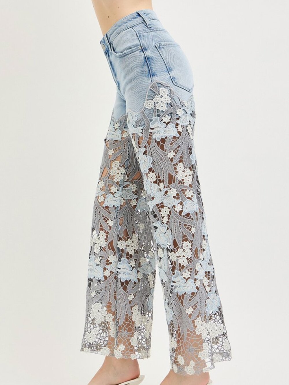 AR_PW21784 L Risen High Rise Wide Patchwork Lace Panel Jeans Various Sizes - Picture 3 of 4